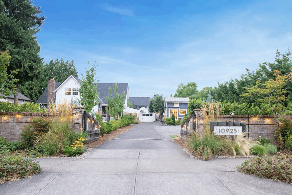 Photo of exterior of Our Sweet Retreat short term or long term rental home in Wilsonville, OR